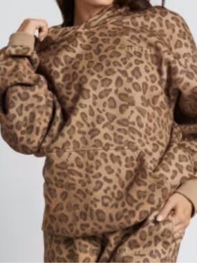Leopard Print Cozy Hoodie - Brown